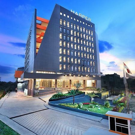 Harper Palembang By Aston Hotel Exterior photo