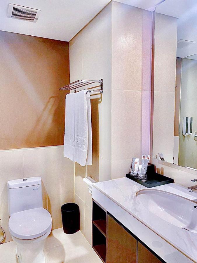 Harper Palembang By Aston Hotel Exterior photo